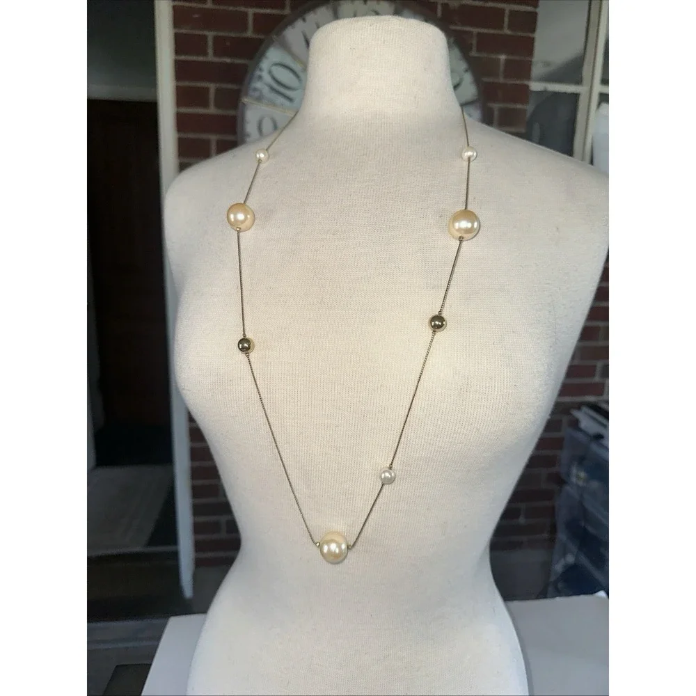 Unbranded Station Necklace Women OS Gold Cream Excellent Faux Pearl Long Chain